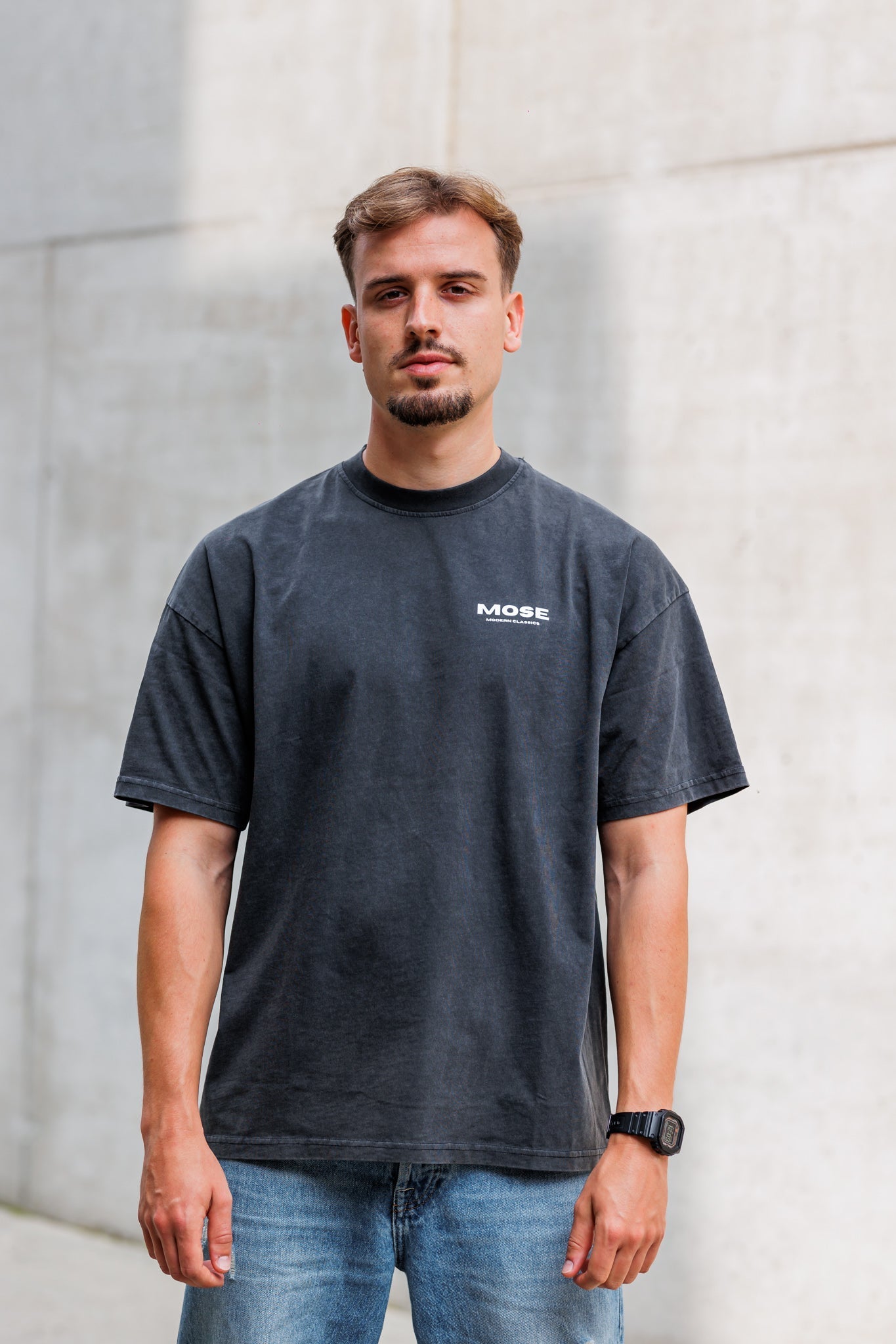 MOSE - MODERN CLASSICS OVERSIZED TEE